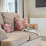 6 Bed In Oc-90333 בית נופש קזיק