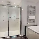 בית נופש 6 Bed In Oc-90333